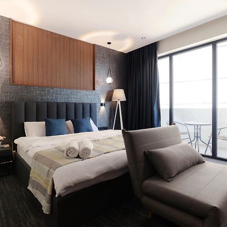 Nova Luxe Hotel & Residences Батуми Экстерьер фото