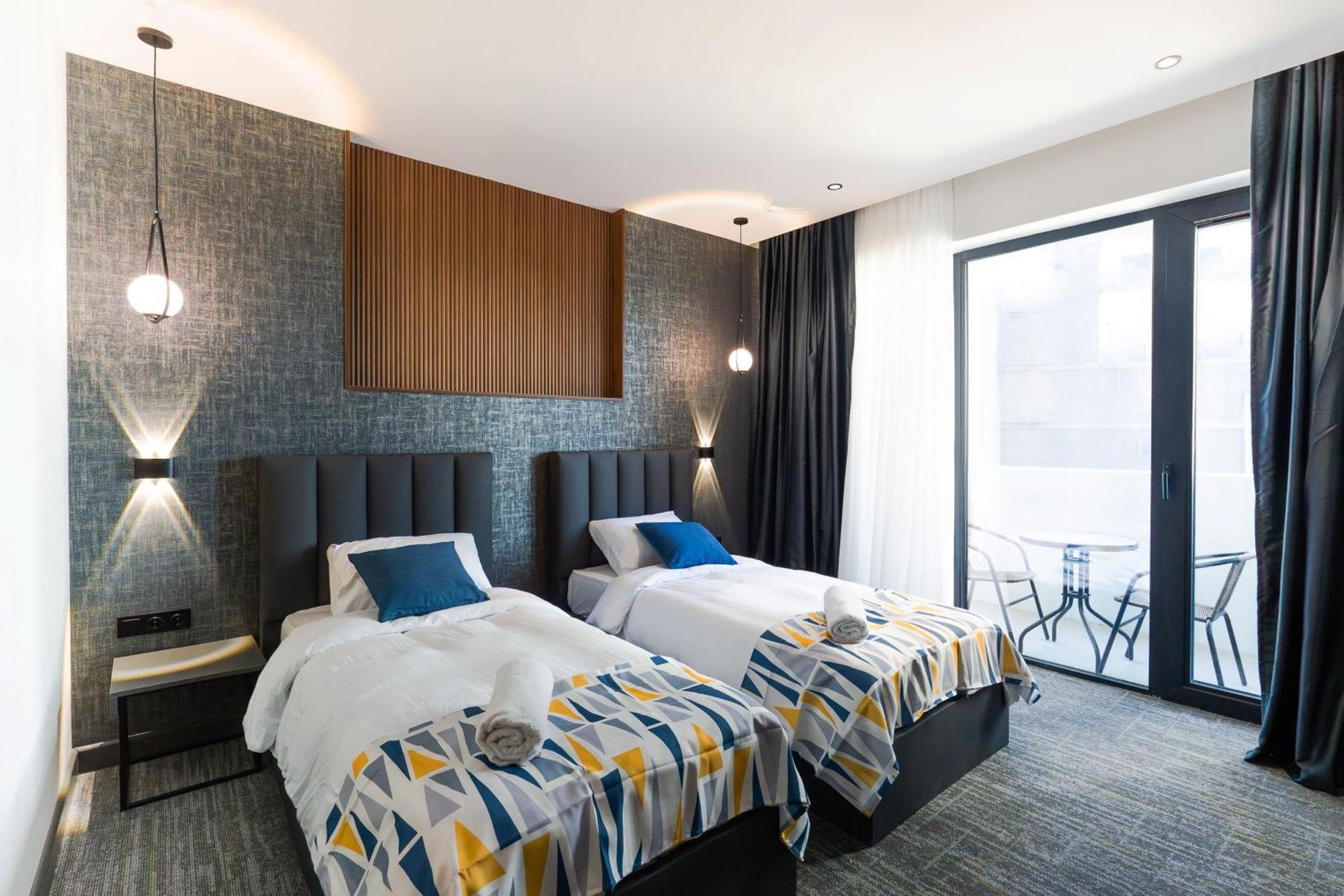 Nova Luxe Hotel & Residences Батуми Экстерьер фото