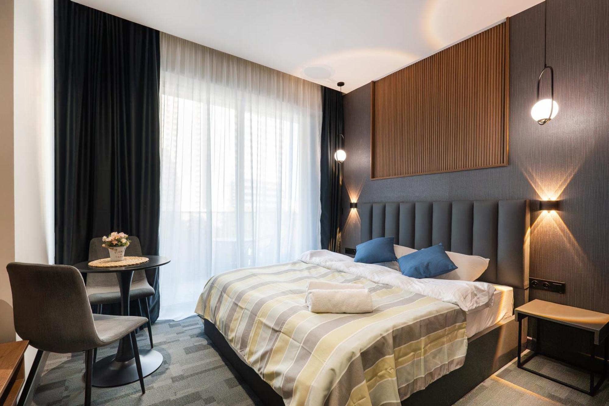 Nova Luxe Hotel & Residences Батуми Экстерьер фото