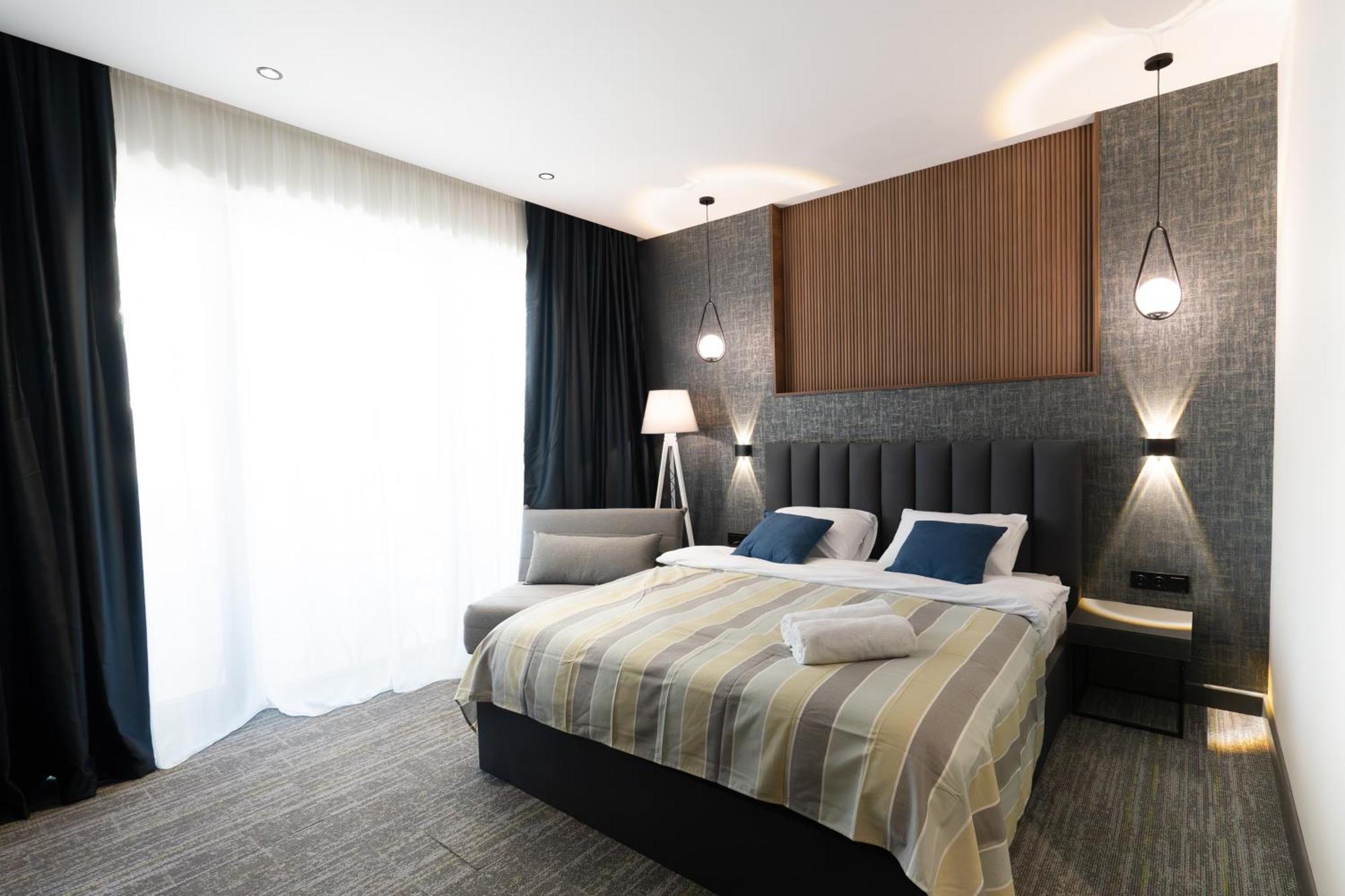 Nova Luxe Hotel & Residences Батуми Экстерьер фото