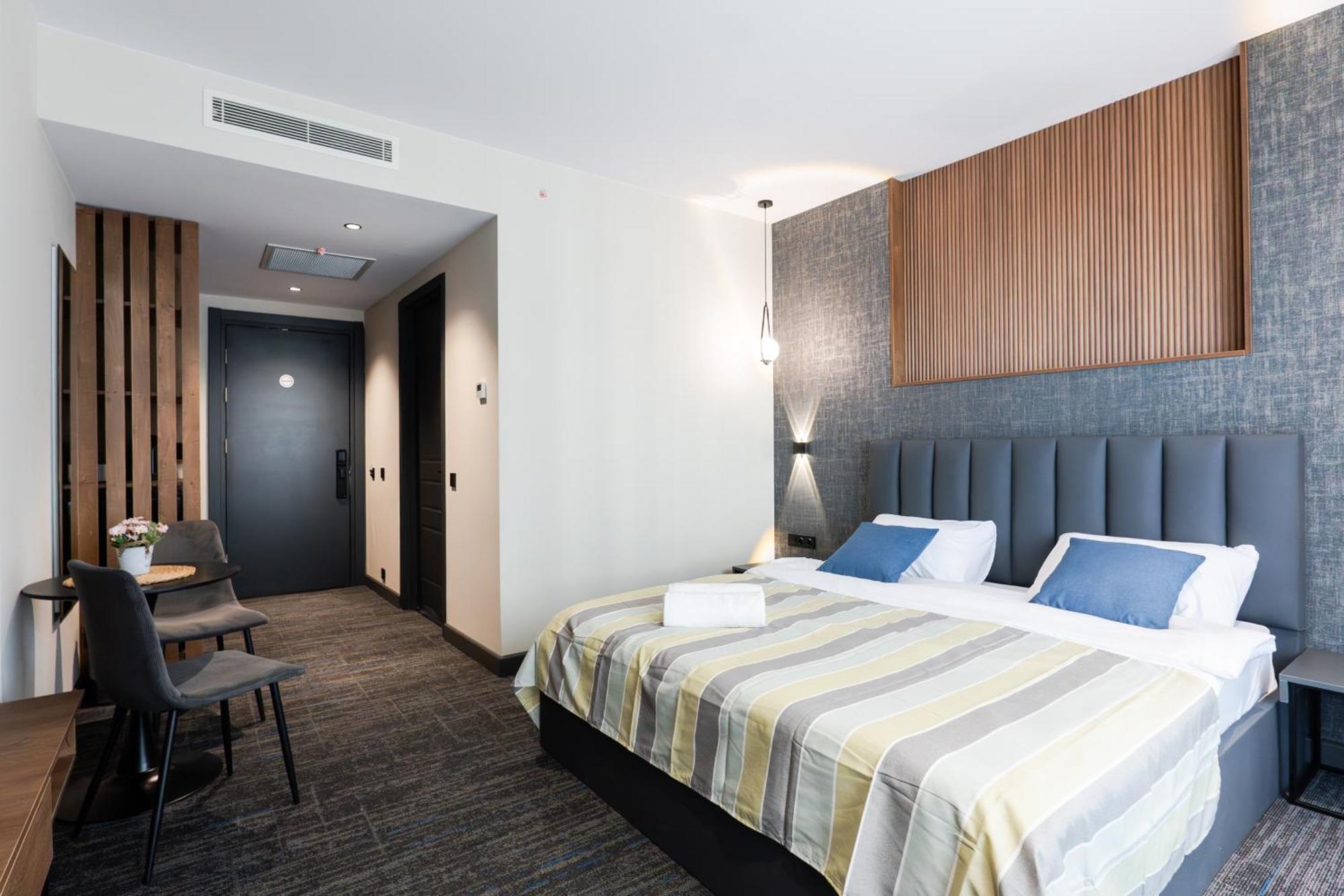 Nova Luxe Hotel & Residences Батуми Экстерьер фото